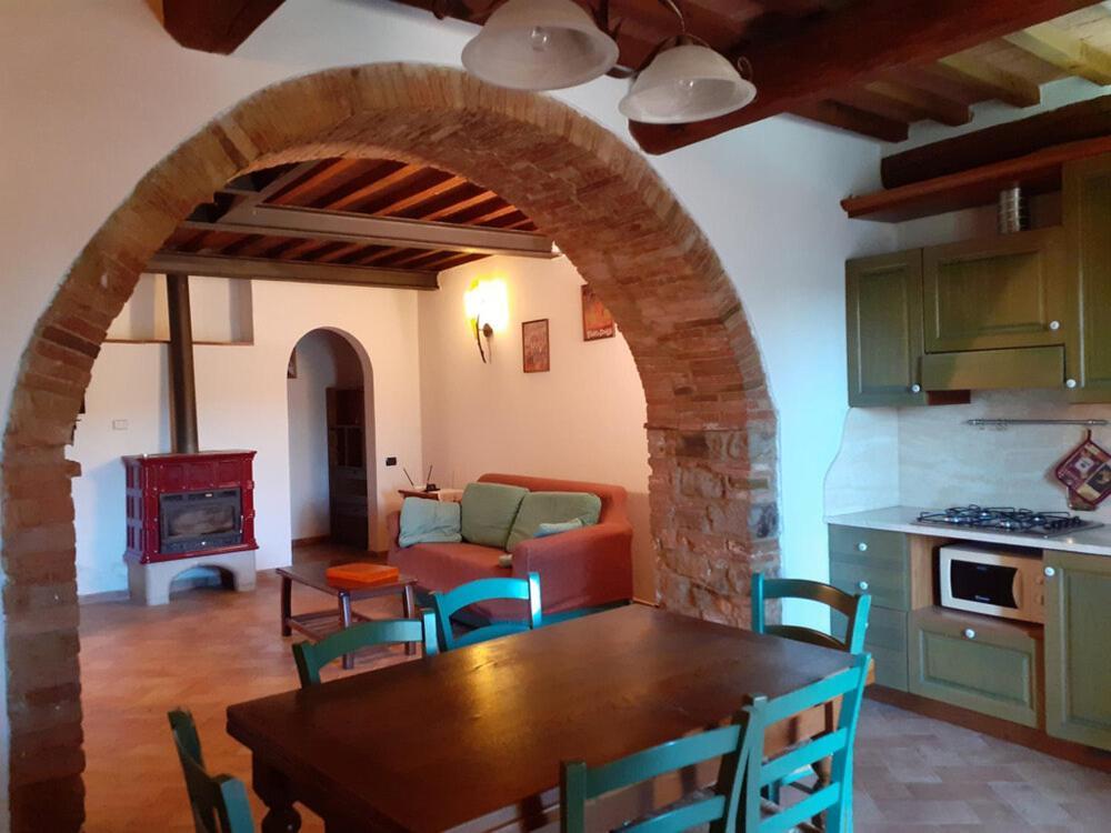 Agriturismo Alle Rose ヴォルテッラ エクステリア 写真